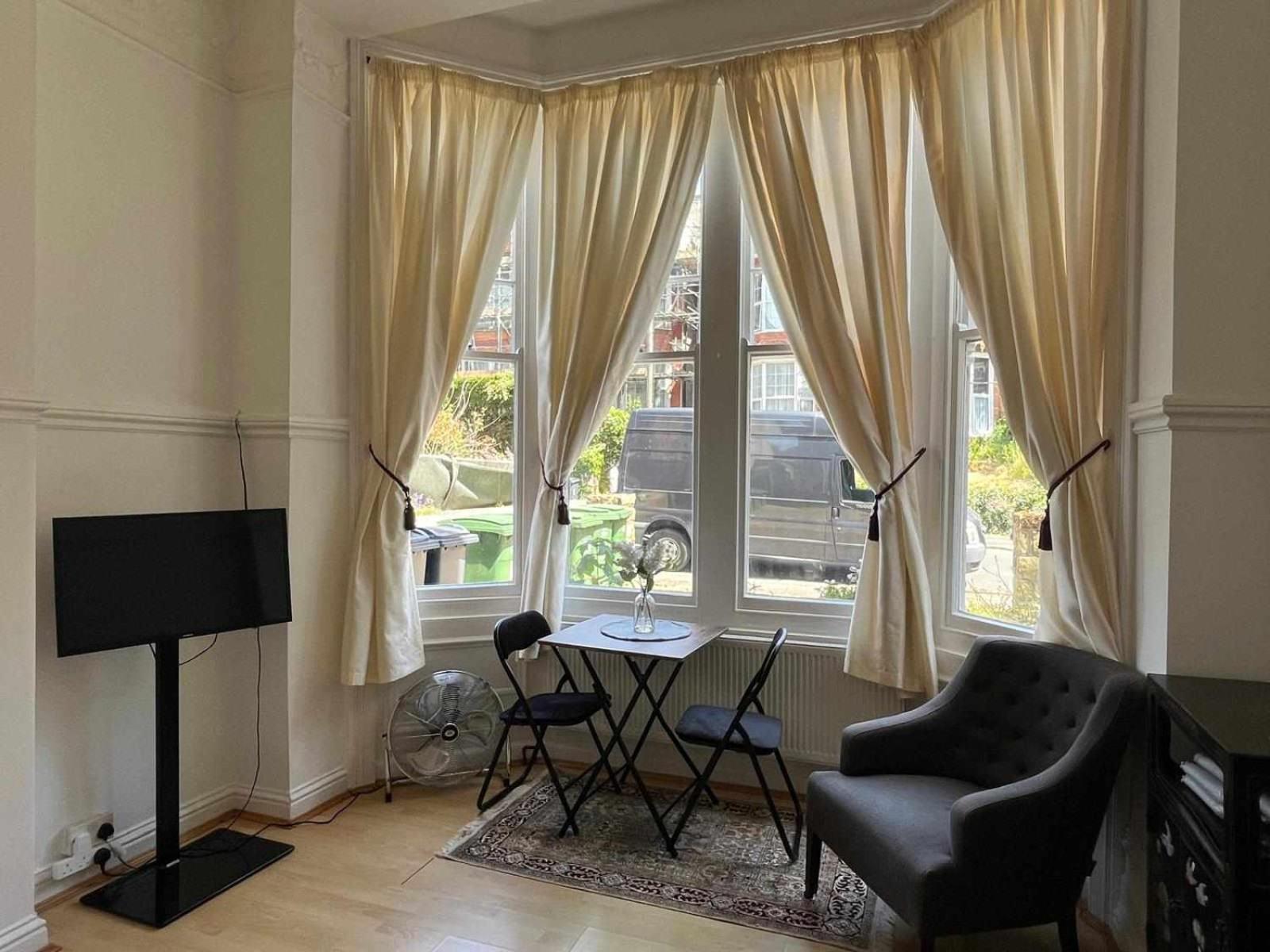 Delightful One Bed Victorian Flat Lejlighed Hastings Eksteriør billede